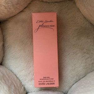 Brand new Estée Lauder body lotion